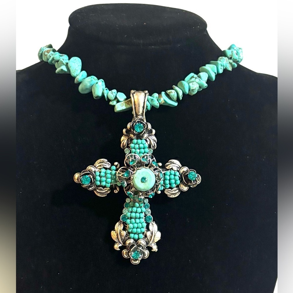 Handmade Turquoise Bead Cross Pendant Necklace - Women Jewelry adjustable